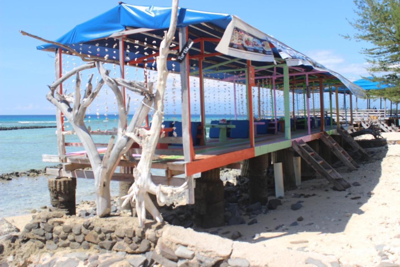 Coral Beach Seaside Quần đảo Gili Ngoại thất bức ảnh