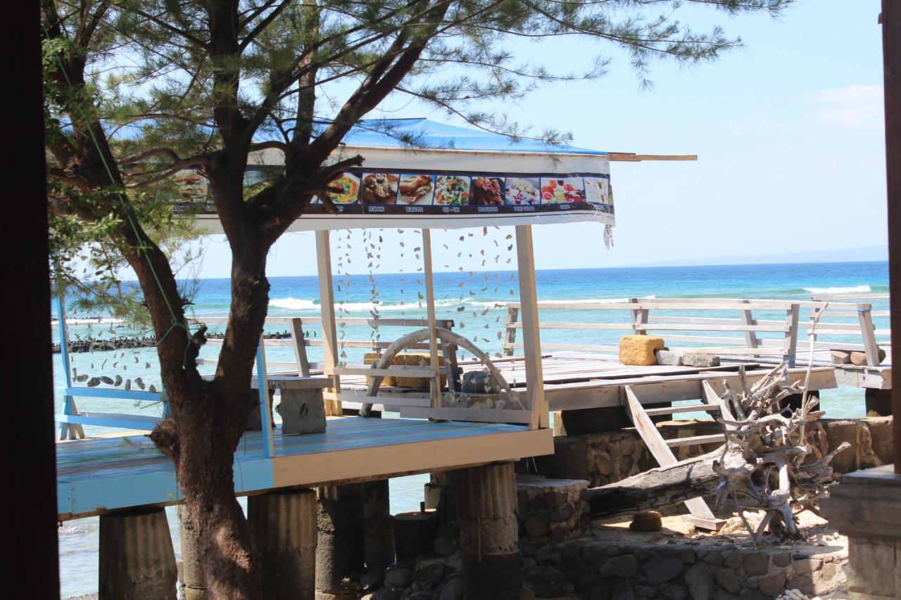 Coral Beach Seaside Quần đảo Gili Ngoại thất bức ảnh